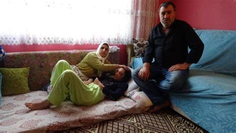 K­a­r­ı­s­ı­n­ı­ ­ö­l­d­ü­r­e­s­i­y­e­ ­d­ö­v­e­n­ ­k­o­c­a­ ­t­u­t­u­k­l­a­n­d­ı­